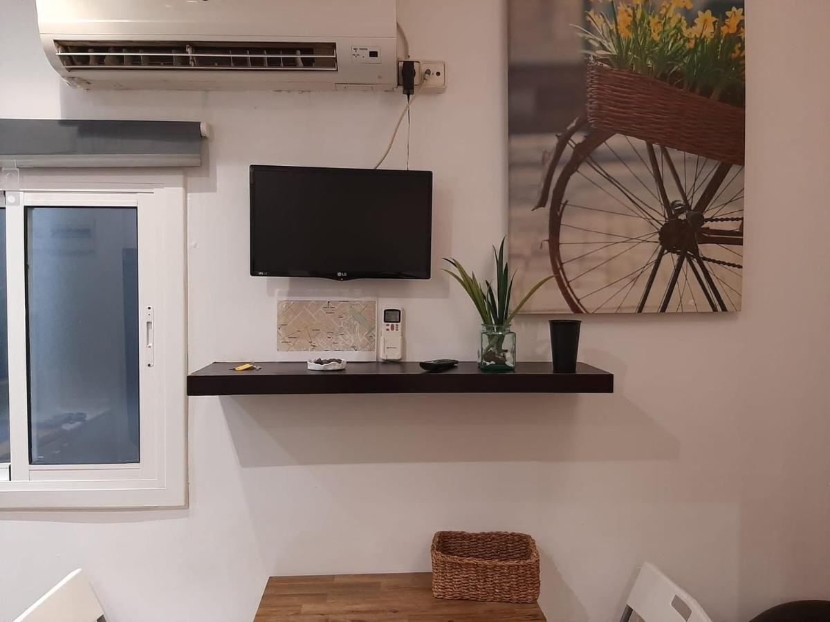 09 Apartament Born 4 2 Apartment Barcelona Ngoại thất bức ảnh
