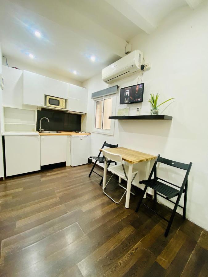 09 Apartament Born 4 2 Apartment Barcelona Ngoại thất bức ảnh