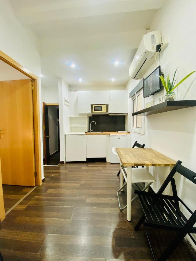 09 Apartament Born 4 2 Apartment Barcelona Ngoại thất bức ảnh