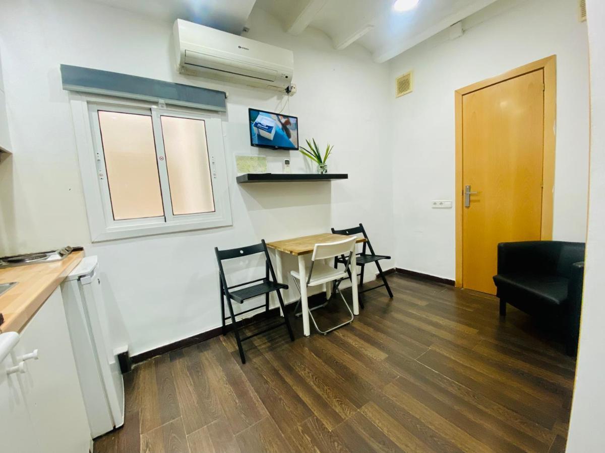 09 Apartament Born 4 2 Apartment Barcelona Ngoại thất bức ảnh